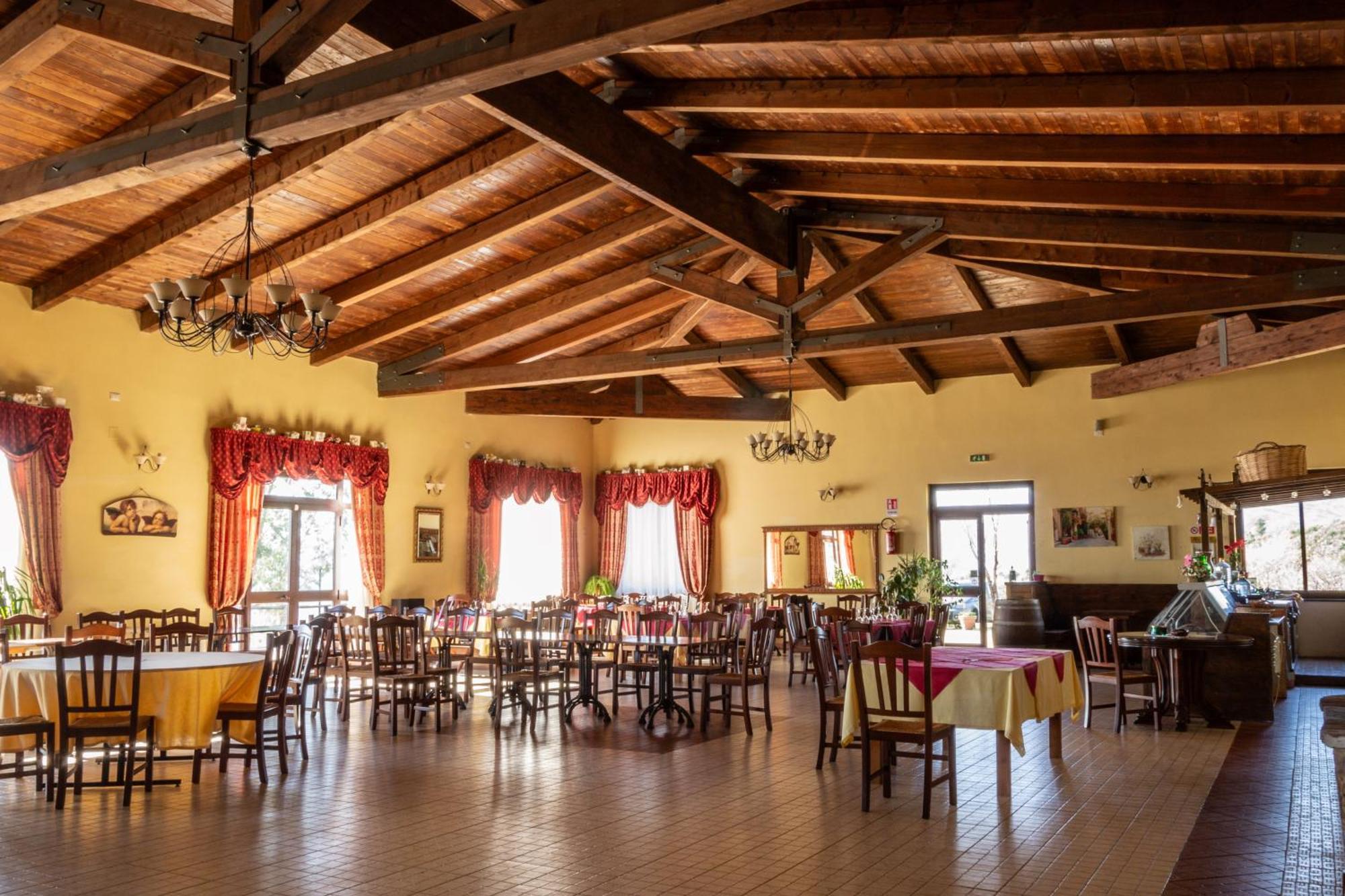 Agriturismo Pinelli Plataci Extérieur photo