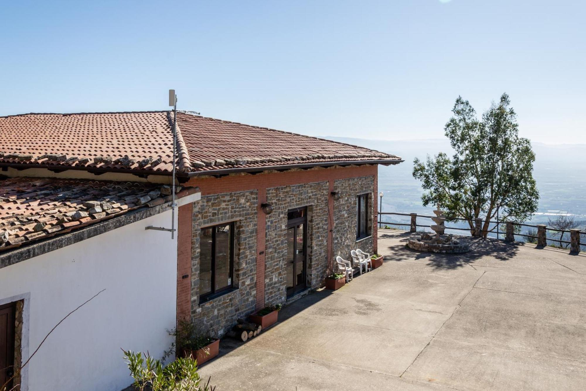 Agriturismo Pinelli Plataci Extérieur photo
