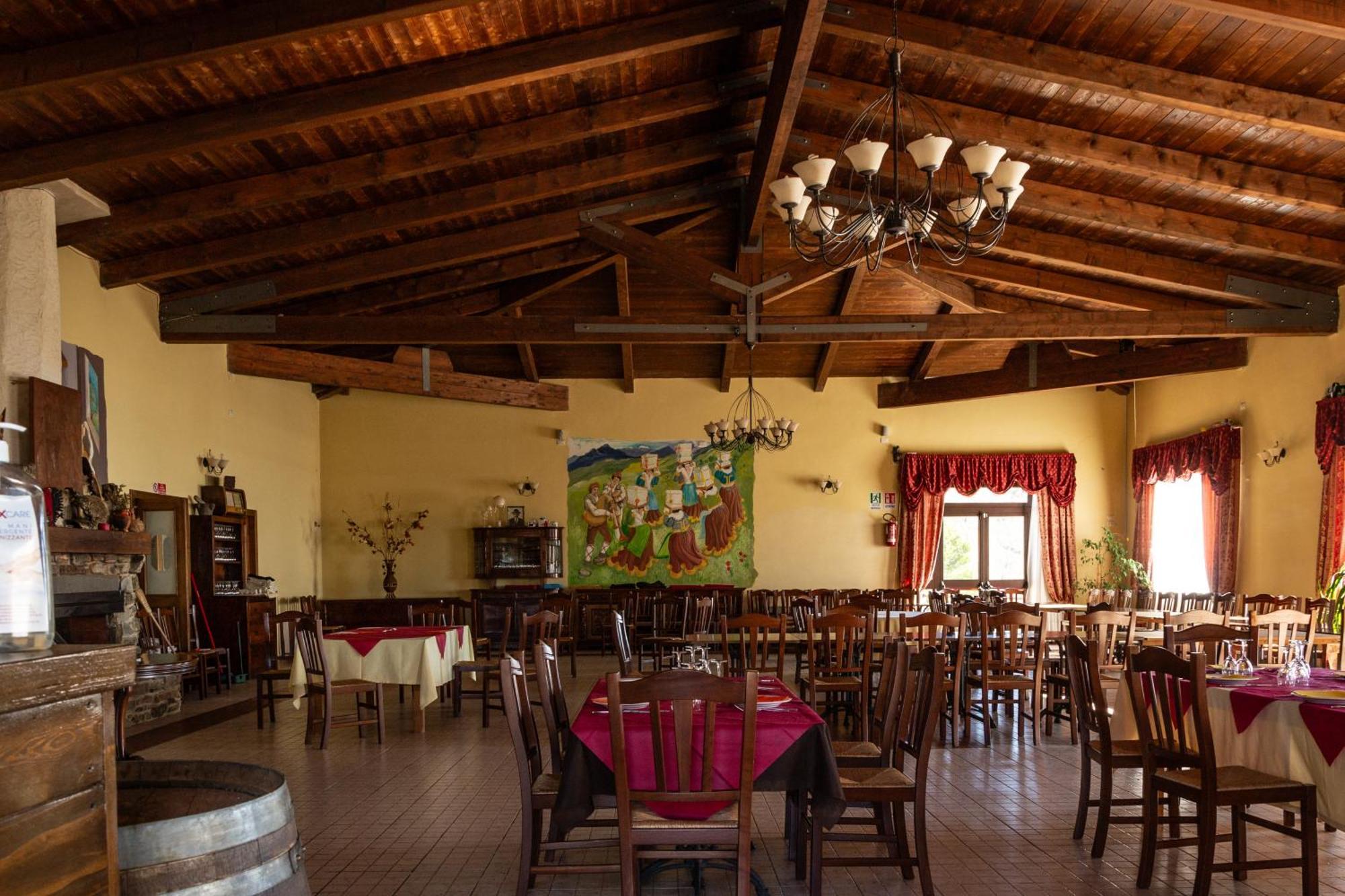 Agriturismo Pinelli Plataci Extérieur photo